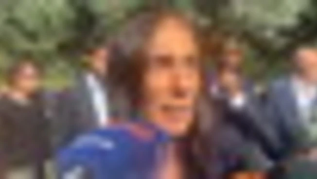 https://media.liberoquotidiano.it/bnEh6yp7VV94F4sQhlHhFMyJXz5pYXF4ItxWK3l6TNA/width:800/quality:90/aW1hZ2VzLzIwMjUvMDkvMDQvMTUxMTQ1NzUwLTljZWRhOTUzLTQ3NTMtNDdmMi05NDY5LTdlNzRmYWMwMmUyZi5qcGc.webp