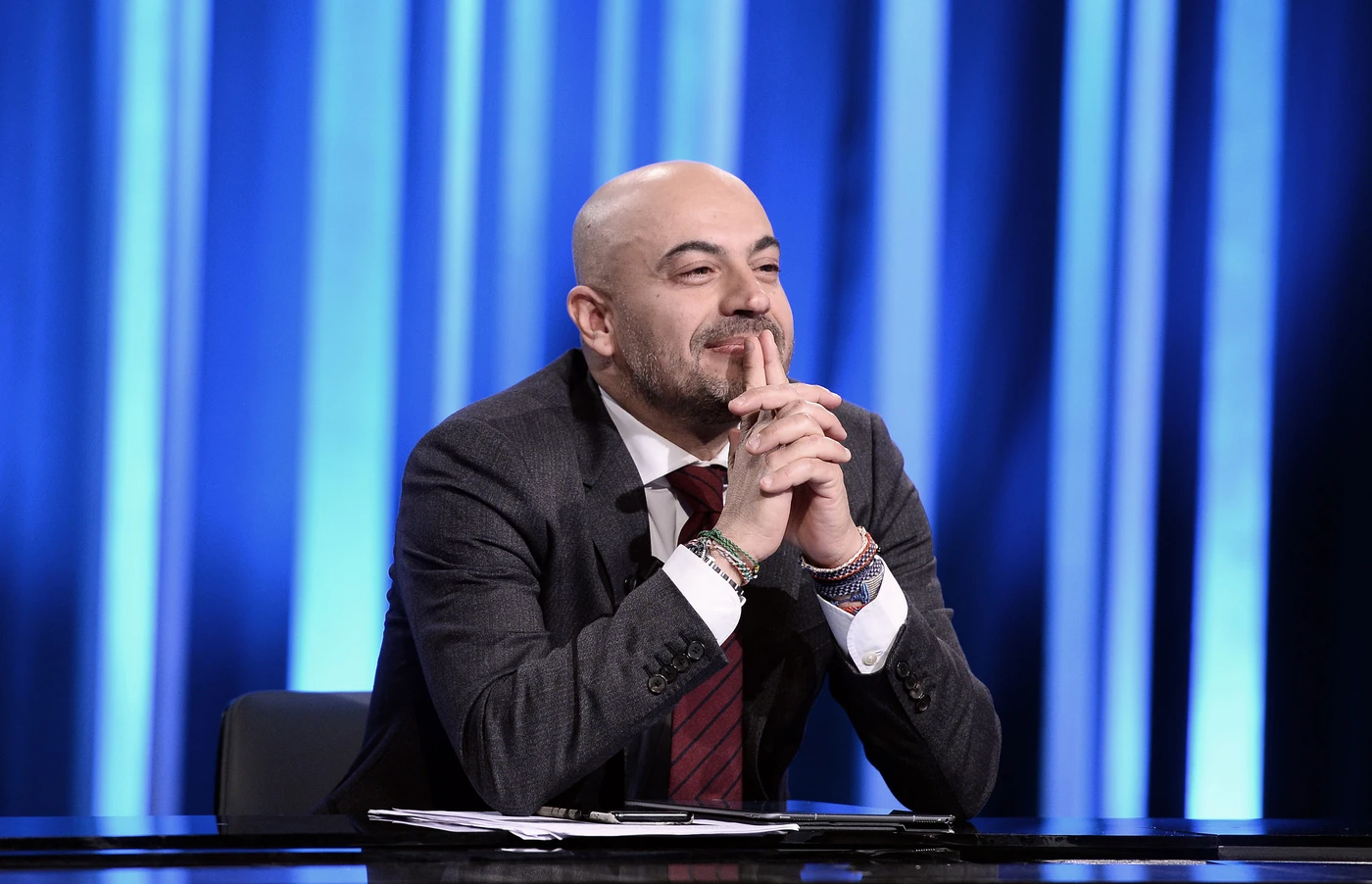 Gianluigi Paragone vuole portare Luigi Di Maio in tribunale: "Il codice etico mi dà ragione"