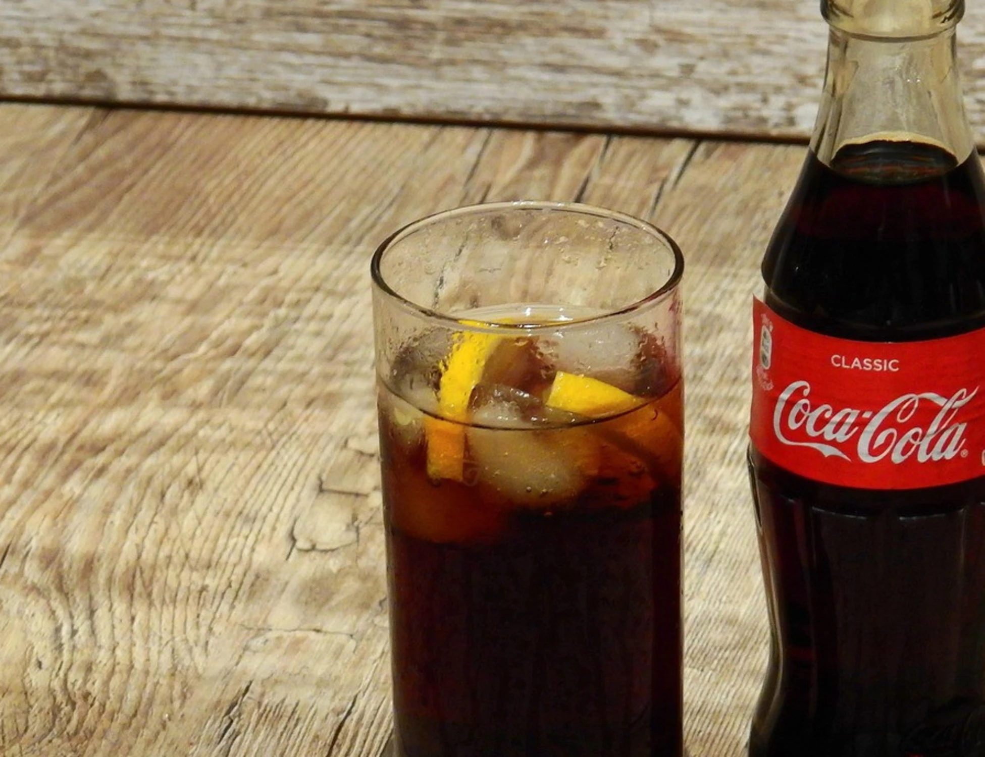 "Coca Cola, ecco la ricetta segreta: il video, un terremoto