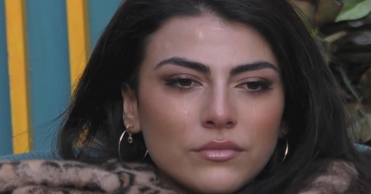 Grande Fratello Vip, “sfascia coppie? Adesso lo limono”: urla contro Giulia Salemi, regia costretta a censurare tutto