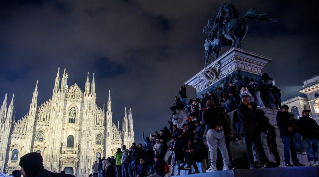 Capodanno a Milano, rimpatriati con un volo speciale gli immigrati fermati in piazza Duomo
