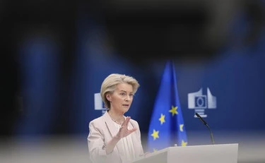 Gli Euroayatollah: l'Ue si schiera dalla parte sbagliata