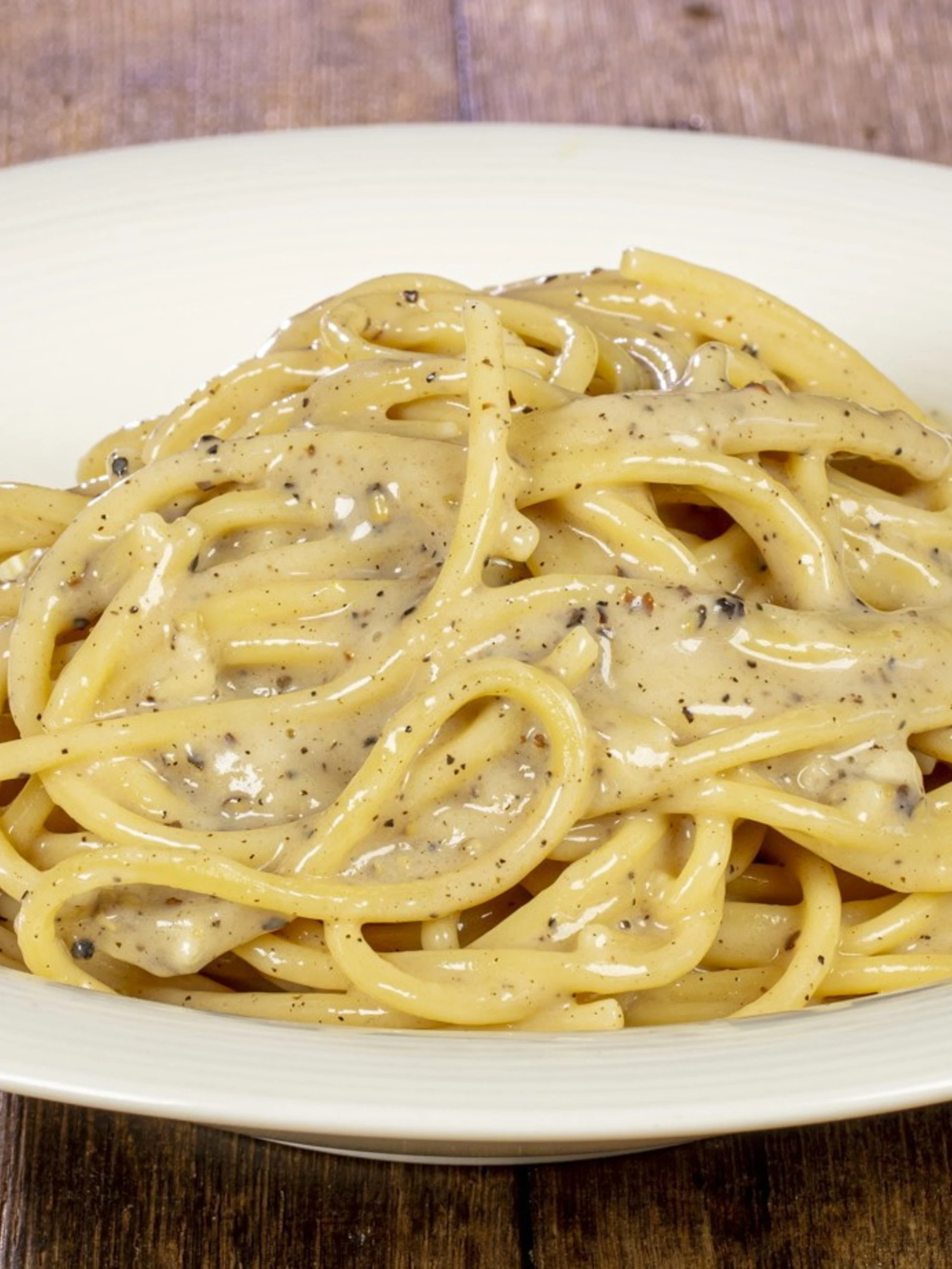 Cacio e pepe? Rissa tra Roma e Londra