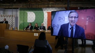 Pd "morto" in 9 anni: la foto che mostra la loro fine