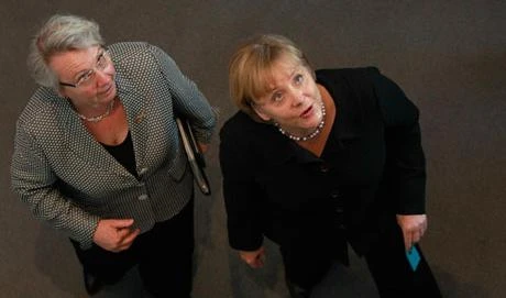 I ministri di Frau Merkelcol vizietto di copiare