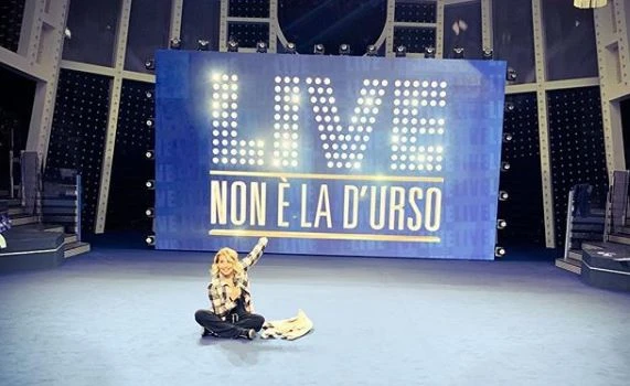 Live non è la D'Urso, Barbara umilia Adriano Celentano: chi gode davvero a Mediaset