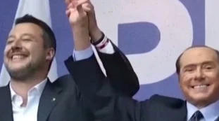 Salvini, il video per Berlusconi: "Indimenticabile amico, avanti insieme"