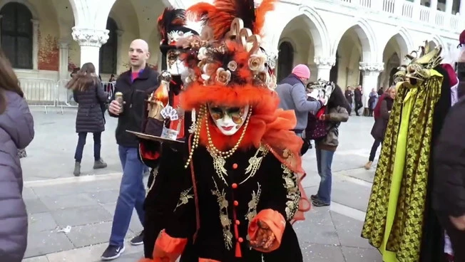 Carnevale motore dell'economia, giro d'affari da 1,5 miliardi