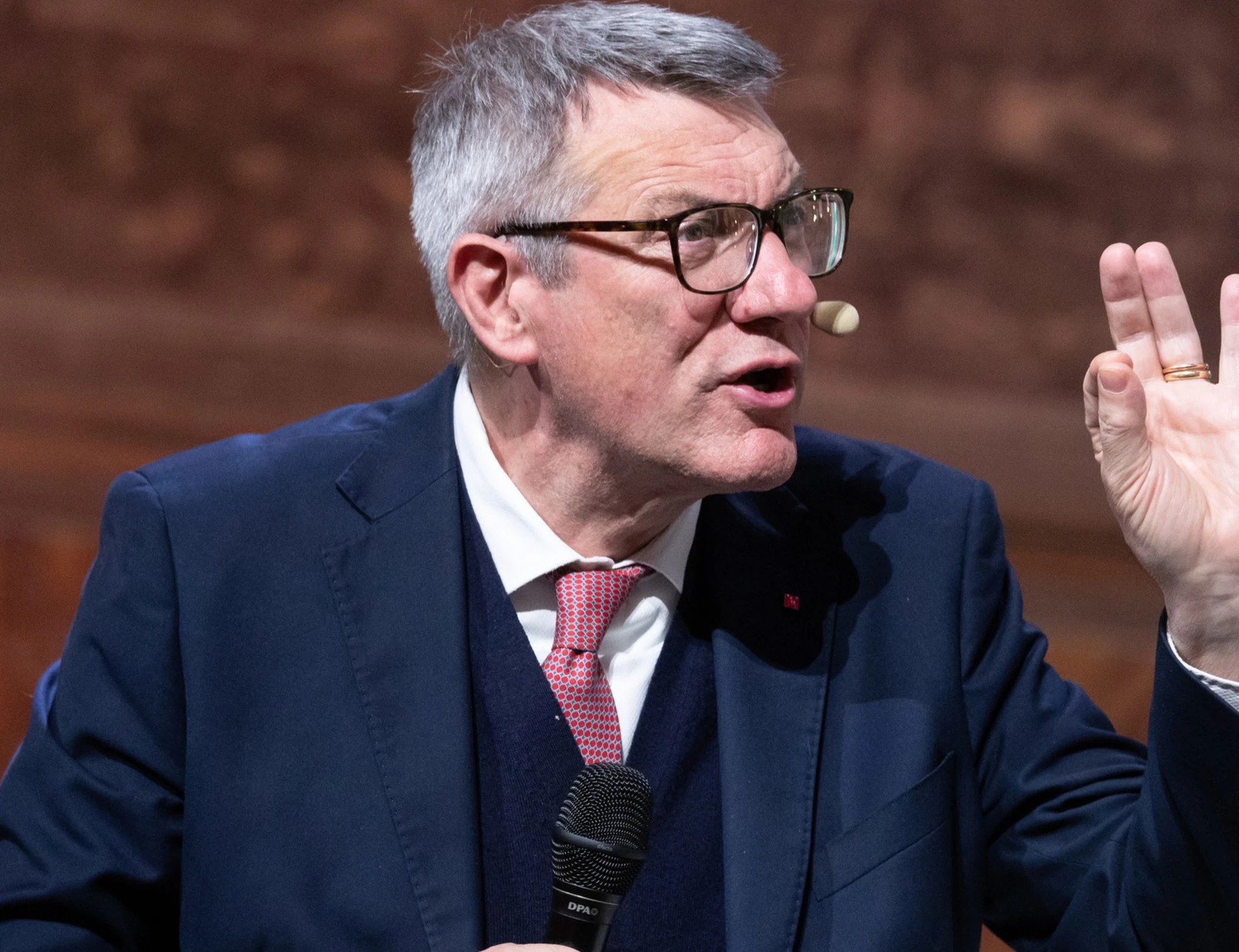 Landini, che batosta. La Cgil non firma gli integrativi, chiede i danni e perde in tribunale
