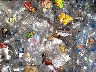 Nell'Unione Europea nel 2011 raccolti 25 milioni di tonnellate di rifiuti plastici