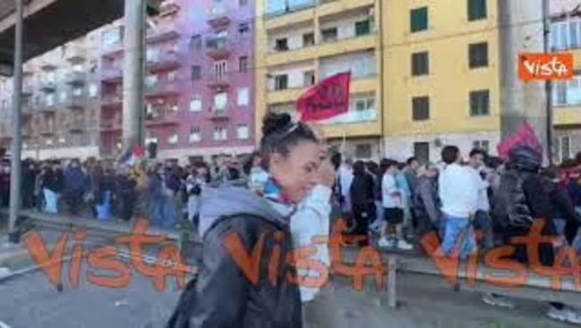https://media.liberoquotidiano.it/by1HNvbJwzndov-ZarEDUdMxEbQISXyMfaU37RKvi64/width:800/quality:90/aW1hZ2VzLzIwMjUvMTAvMDMvMTAwMzEzNzM5LTY1ZDcwNWJhLTc3ZDgtNDBhMC04ZGZlLTk4Y2ZiNjJkMTYzZC5qcGc.webp