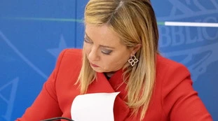 Meloni, le minacce di morte? "Meritate, le voleva": le accuse-choc