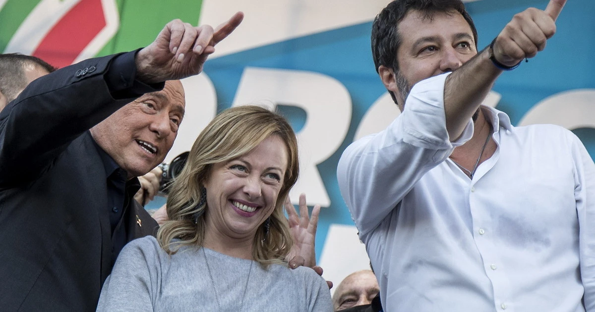 Silvio Berlusconi spinge Salvini e Meloni: "L'invito di Conte agli Stati generali? Sono sicuro che si debba andare"