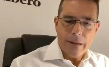 Capezzone, "che faccia ha Ricci". Chi nasconde tutto e le "prove di sottomissione"