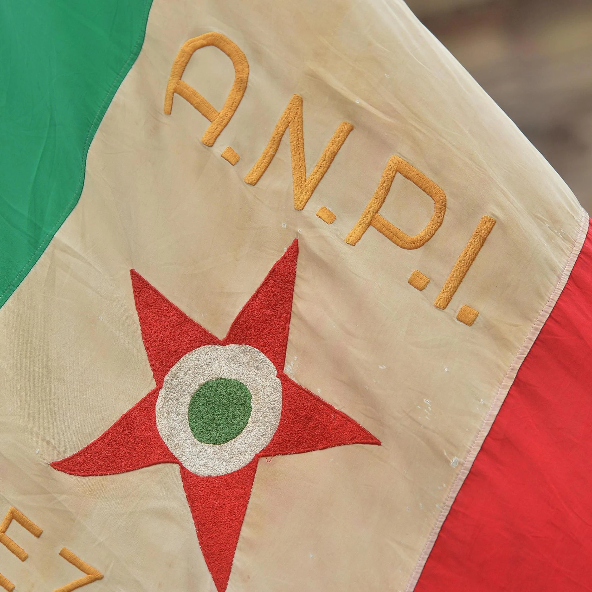 La pace anti-ebrei fa sbroccare i partigiani