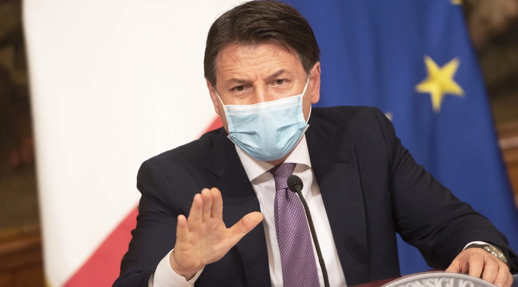 Dpcm, Giuseppe Conte annuncia: "Italia chiusa in tre modi". Regione per regione, ecco come funzionerà