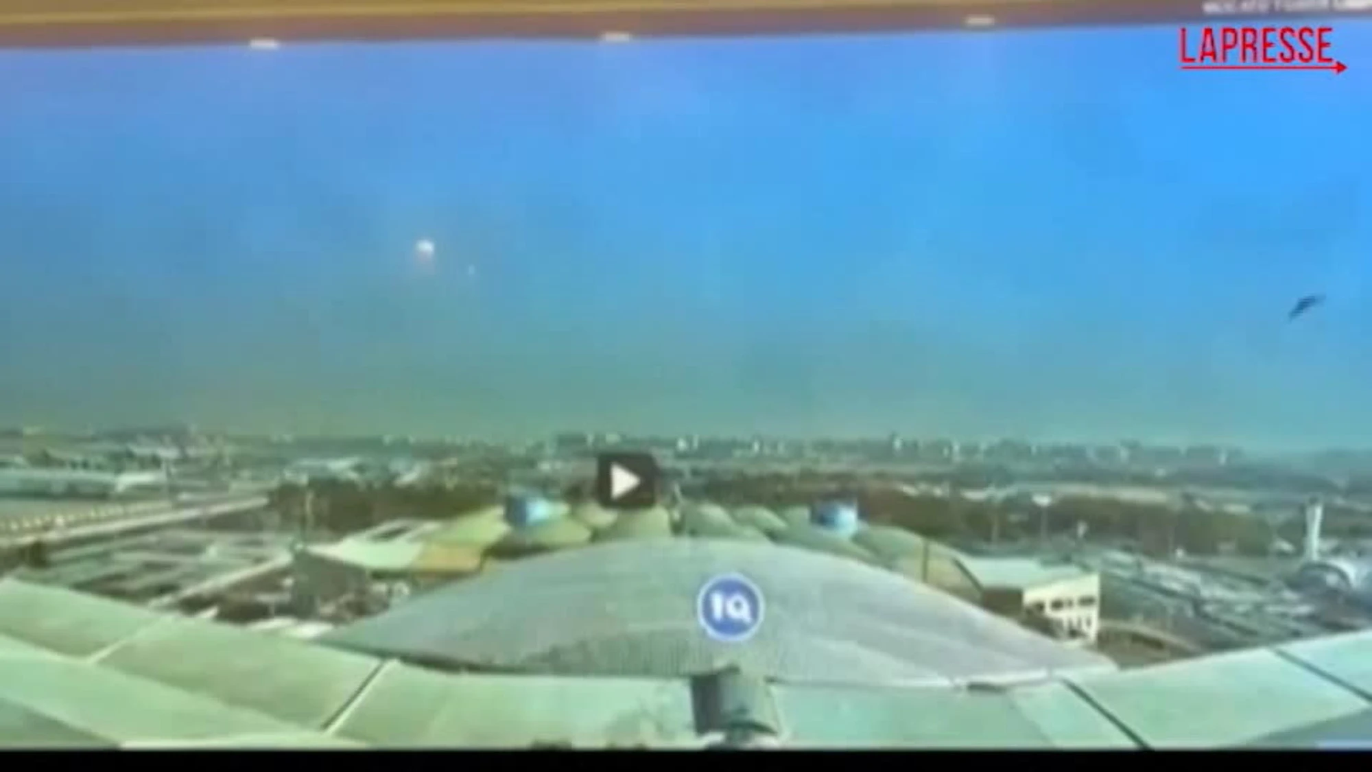 Kuwait, l'attacco dei droni iraniani sul terminal dell'aeroporto