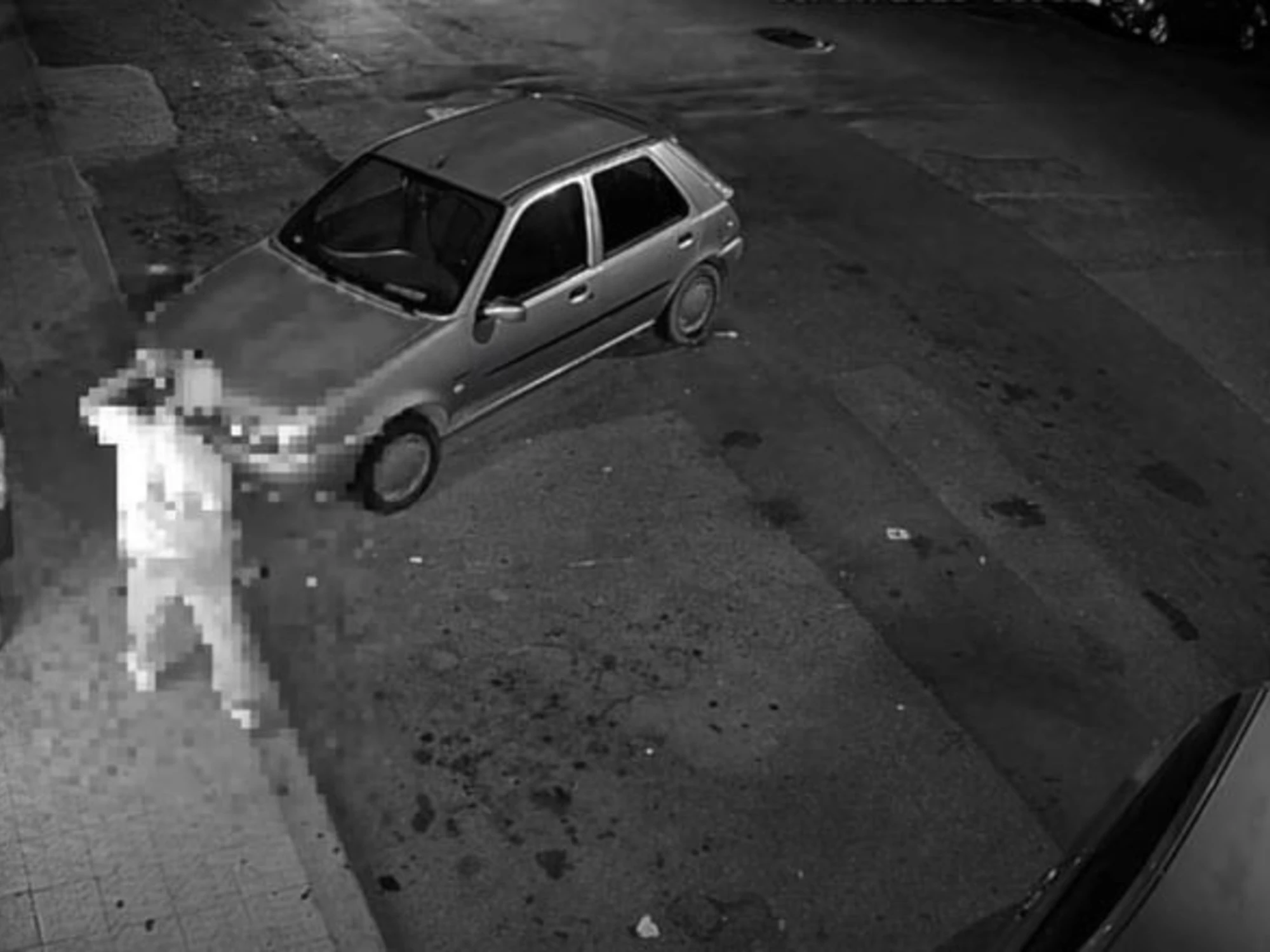 Commette 27 reati in una sola notte: chi è il teppista da record