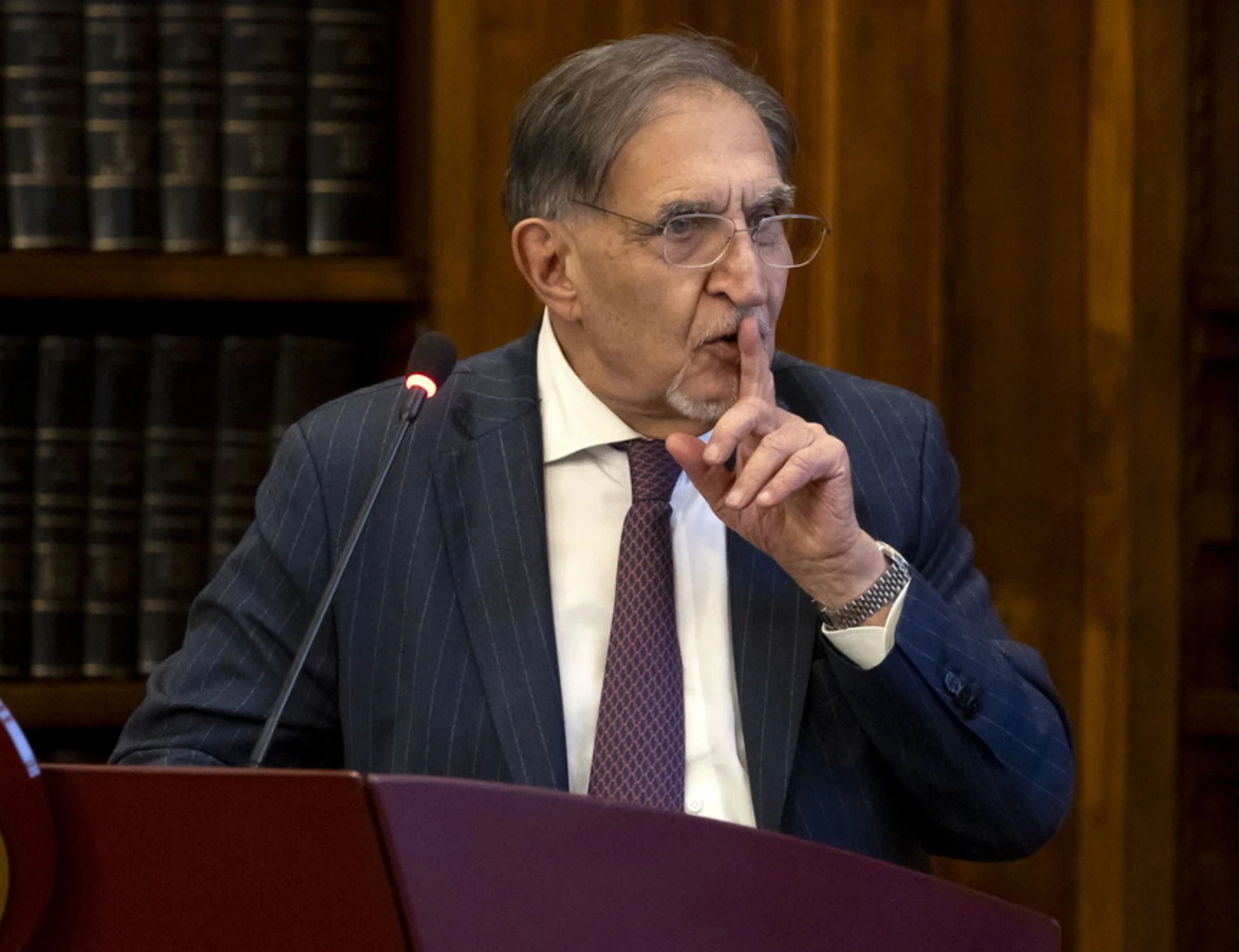 Inter-Napoli, Ignazio La Russa durissimo contro Antonio Conte: "Sceneggiata inguardabile"