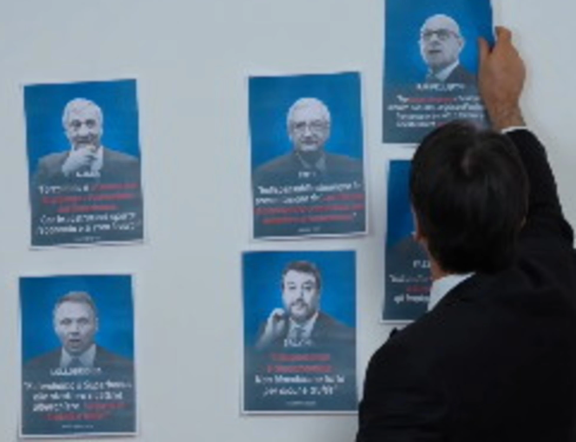 Superbonus, Fazzolari smentisce Conte: "Tutto falso, quell'emendamento non esiste"