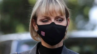 Charlene di Monaco, "collasso e ricovero": l'ultimo capitolo del dramma (mentre Alberto va al ballo con un'altra)