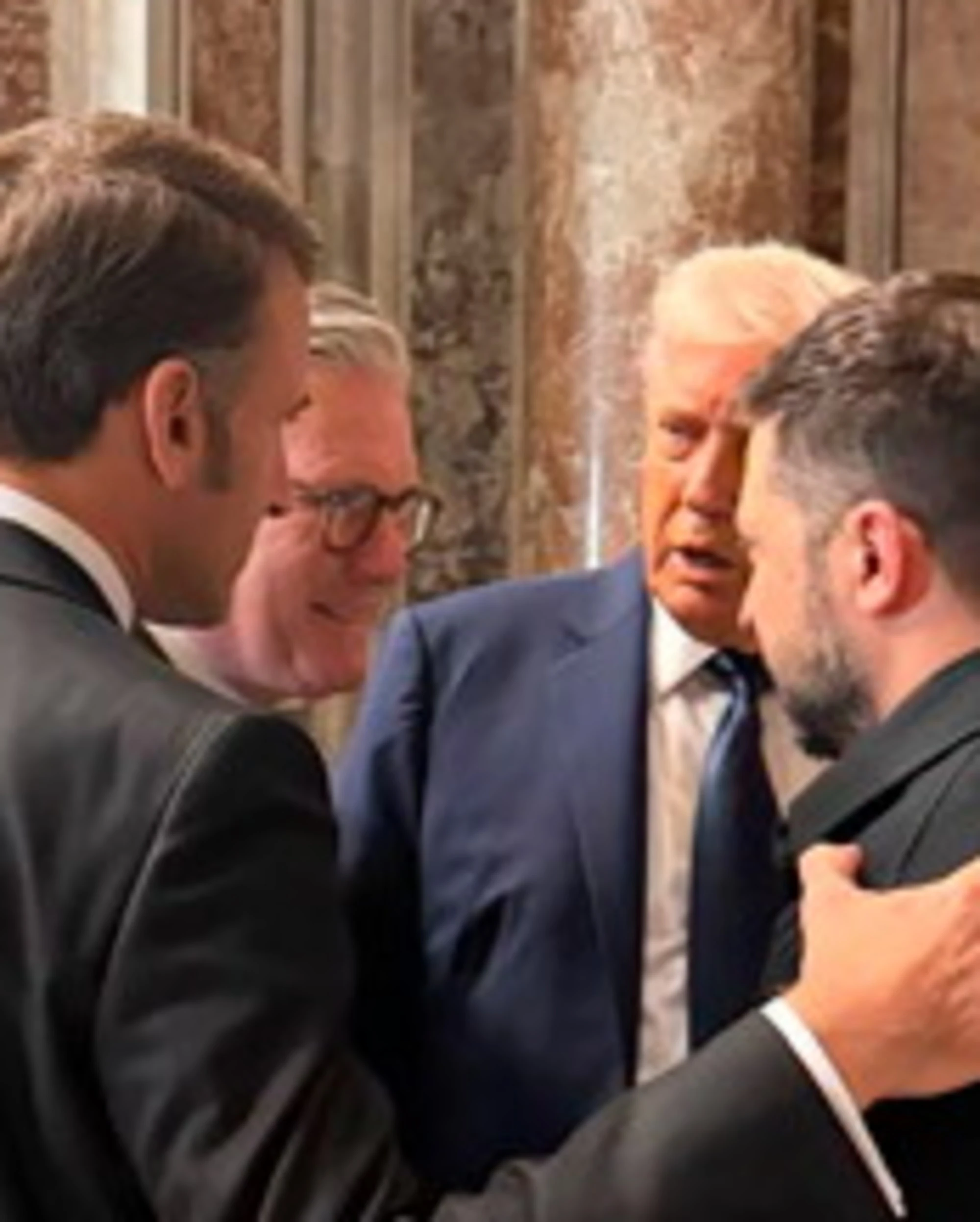 Funerali del Papa, i vertici per la Pace dentro San Pietro