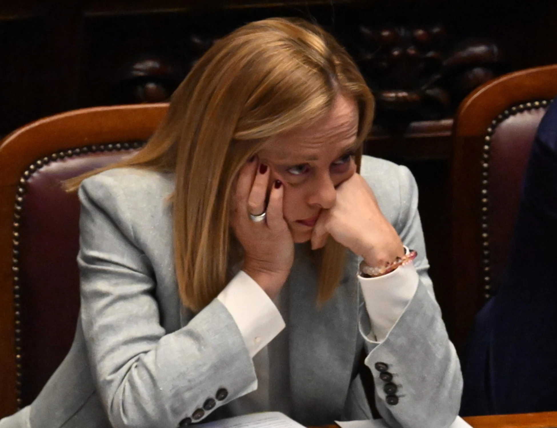 Meloni, "se la voti hai il cervello poco evoluto". Vergogna Fatto, Giorgia risponde così