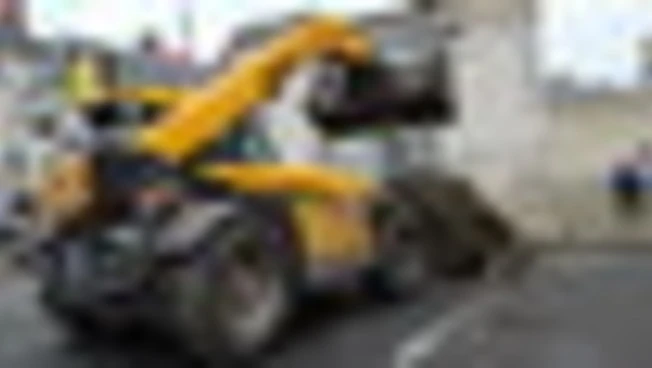 Proteste degli agricoltori in Francia, blocchi e trattori