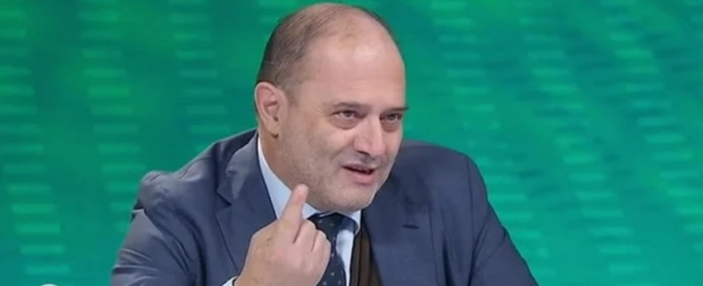 Franco Bechis smaschera il bluff di Matteo Renzi sulla manovra: "Non avrebbe mai votato contro"