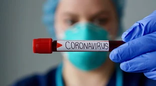 Coronavirus, bollettino 10 luglio: aumentano i contagi, ma crollano morti e ricoveri. Il vaccino tiene