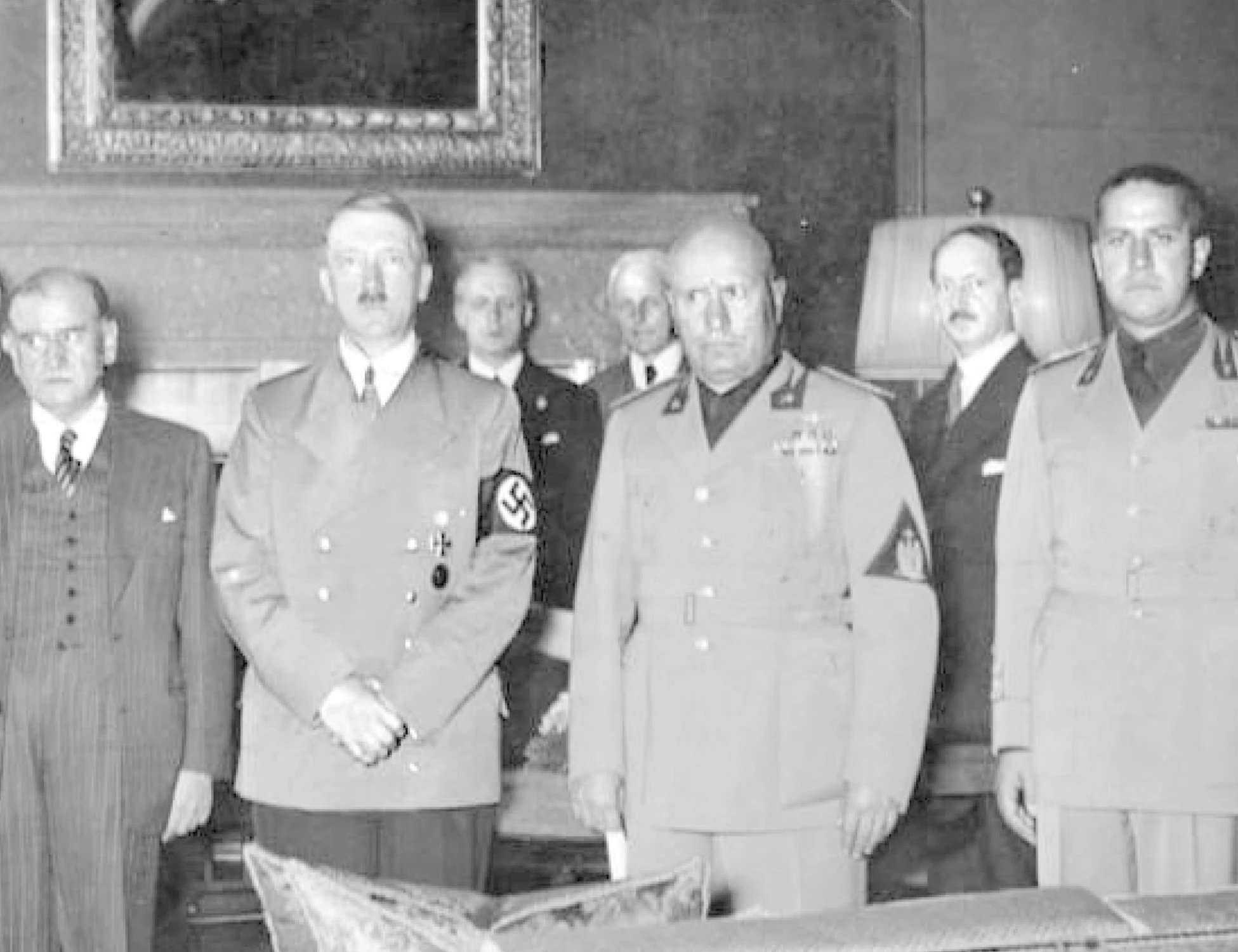 Il patto dell'inganno e la vera storia di Mussolini e Hitler