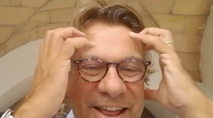 Nicola Porro contro Massimo Galli: "Il non necessario andrà tolto? detto da uno che militava nel movimento studentesco dovrebbe preoccupare"