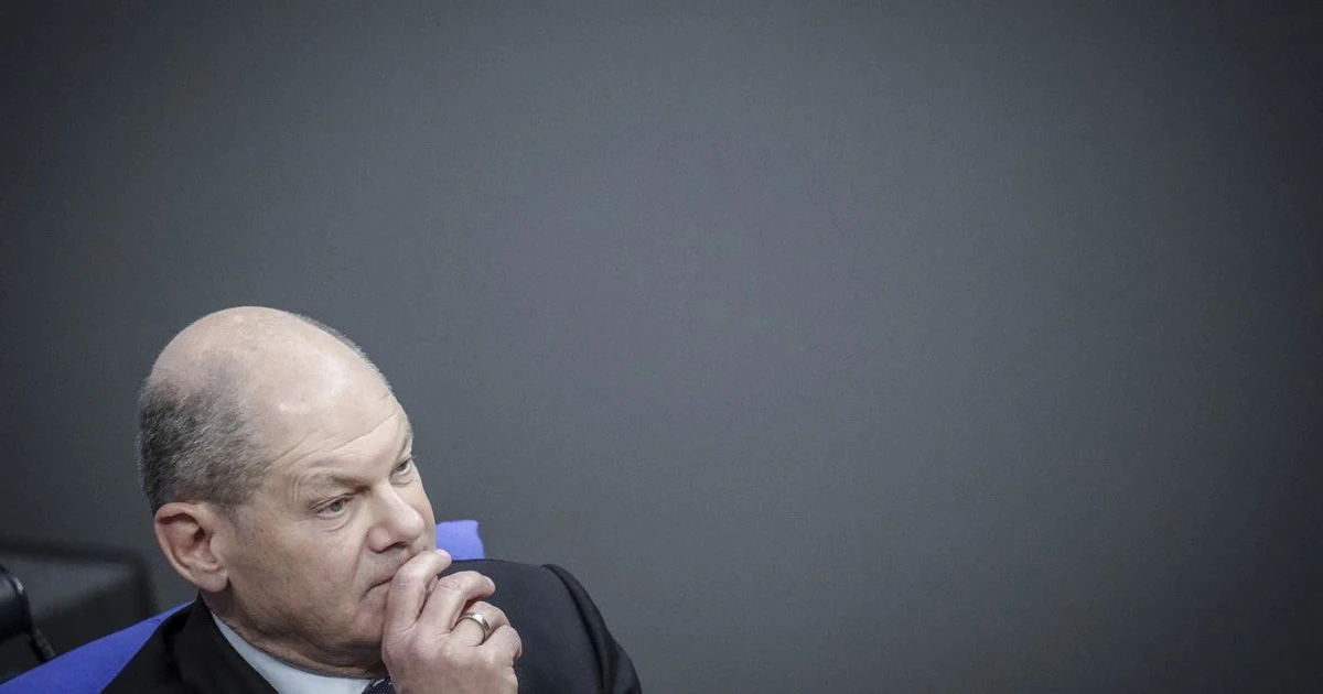 Olaf Scholz, voci sulle dimissioni: il caso della spia russa