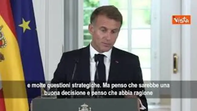 Leggi l'articolo: Macron su ritorno Regno Unito in Ue: Sarebbe una buona decisione