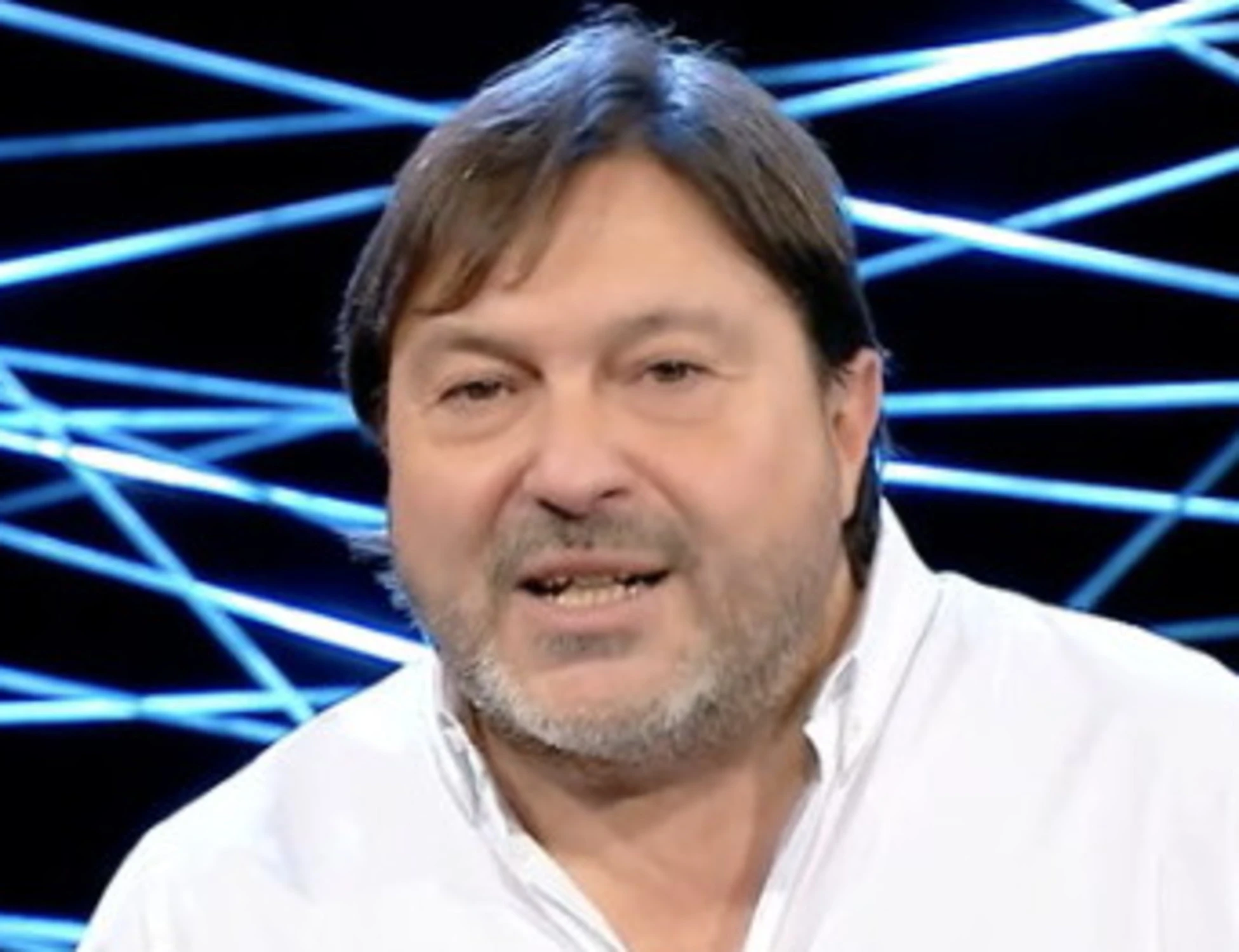 Sigfrido Ranucci, piagnisteo contro la Rai a teatro: "Vita condizionata per sempre"