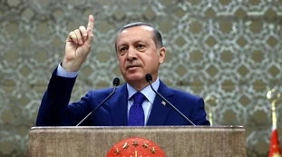 Sofagate, Recep Tayyip Erdogan insulta Mario Draghi: "Indecente, totale maleducazione"