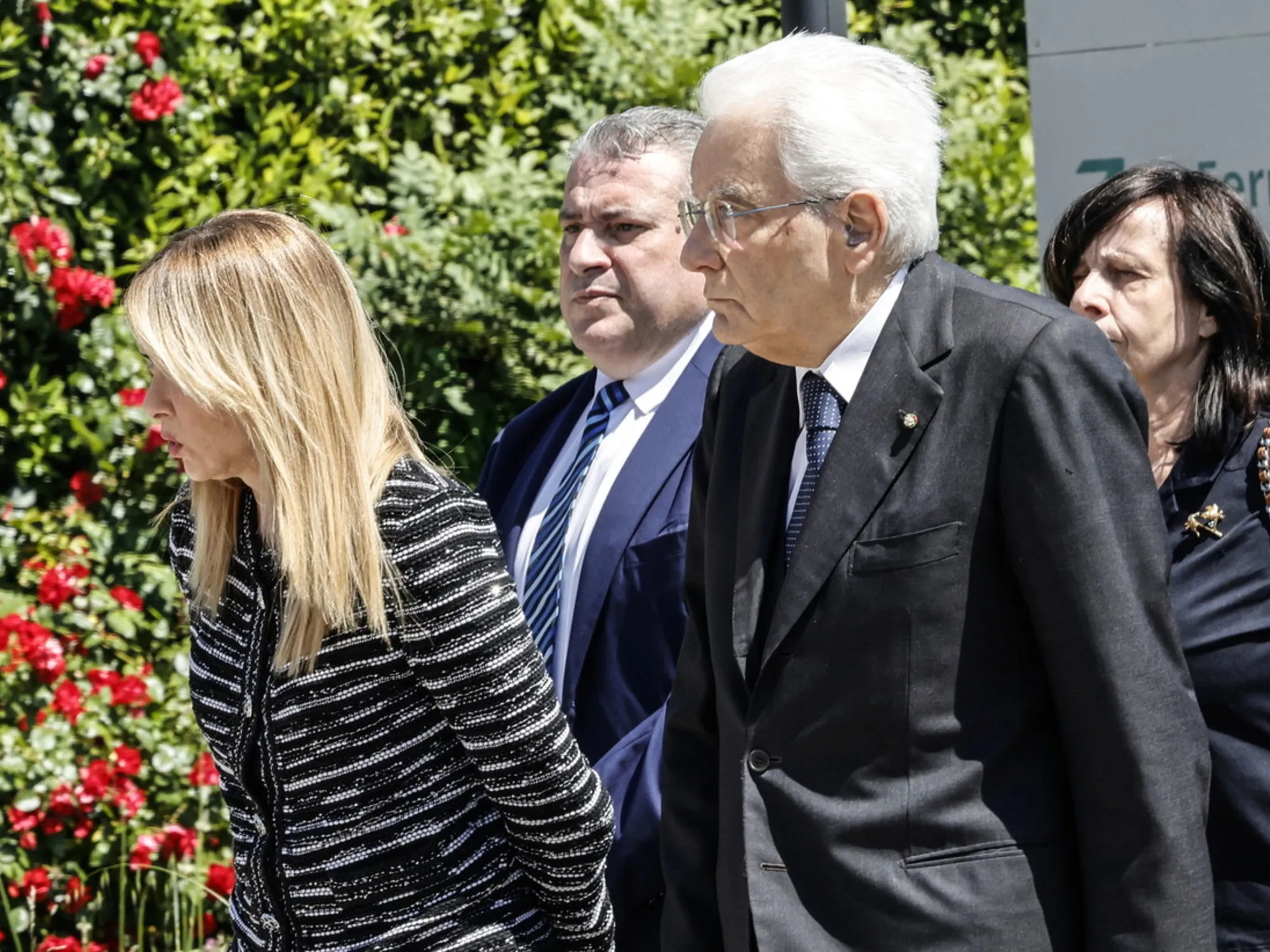 Sergio Mattarella e Giorgia Meloni visitano i feriti a Modena in ospedale