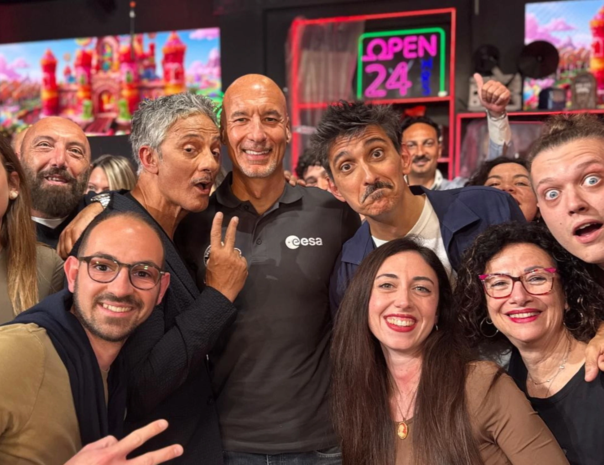 La Pennicanza, grazia a Minetti? Fiorello al veleno: "Lo giuro su Travaglio"