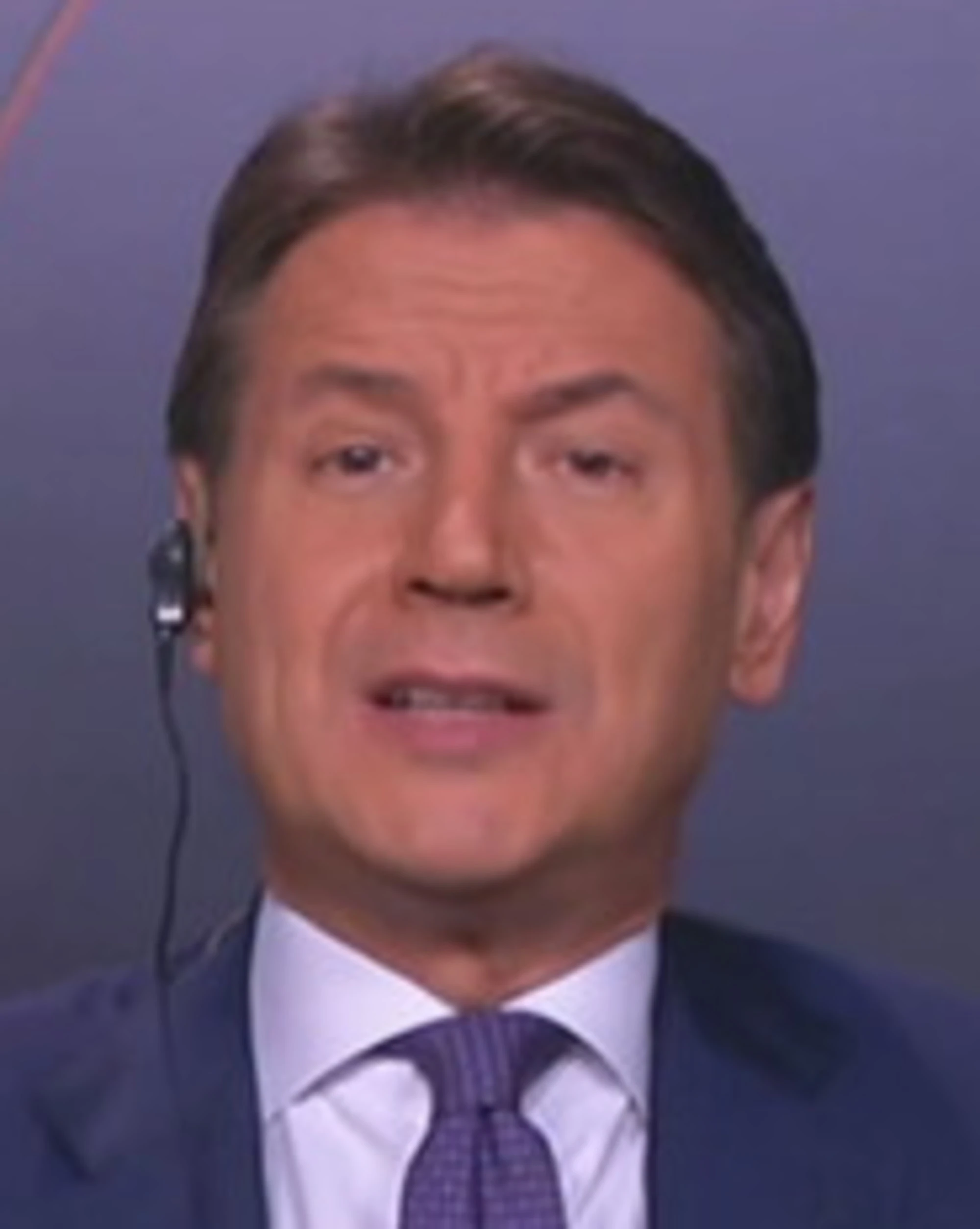 Giuseppe Conte, il mea culpa: come ripudia Beppe Grillo
