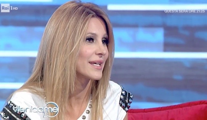Vieni da me, Adriana Volpe e tutta la verità sulla lite con Giancarlo Magalli: "Ho detto la sua età. E..."