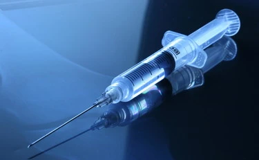 Più dei no vax è colpevole chi li inganna