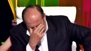 Tu si que vales, Gerry Scotti in lacrime: "Perché non mi vergogno", la strepitosa lezione del conduttore