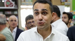 Israele, la situazione è grave: se non parte Di Maio, ci troviamo con sole bibite