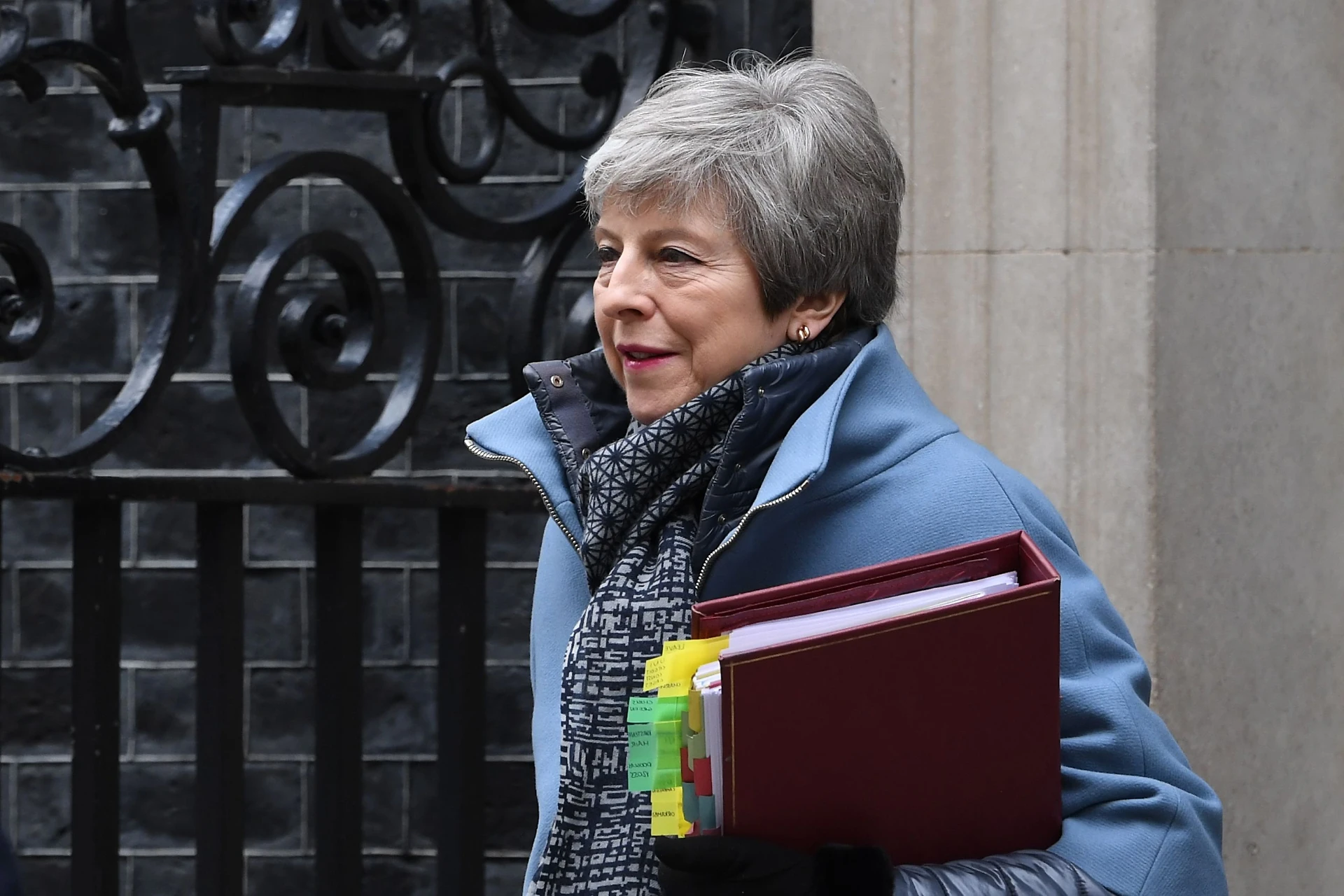 Brexit, Theresa May alla canna del gas: "Se approvate l'accordo, mi dimetto"
