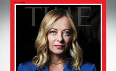 Giorgia Meloni, quelle copertine che sotterrano l'opposizione