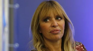 Ballando con le Stelle, impensabile Milly Carlucci su Alessandra Mussolini: "Chi è davvero. Quella cosa dentro..."
