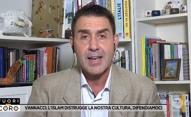 https://media.liberoquotidiano.it/cYGhNHexHrzJDuJvt1wOTC6LGy9oPmWc57Qpi4w7pjE/width:800/quality:90/aW1hZ2VzLzIwMjUvMTAvMTMvMDgyMzA4NTUyLWM0MTkyN2U2LThjM2ItNDVjOC05MmJjLWY3N2NlMDNlNjBjYy5qcGc.webp