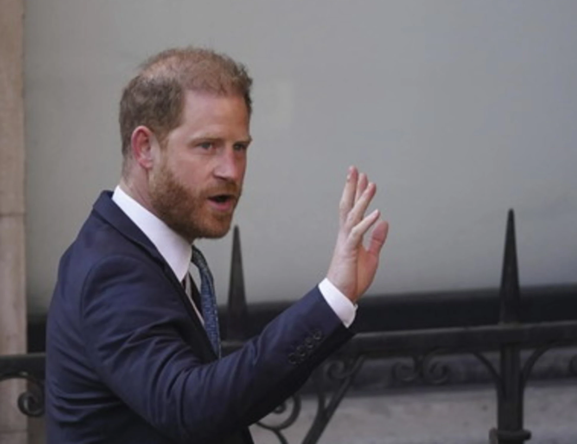 Principe Harry, in pericolo per una stalker: ecco chi è