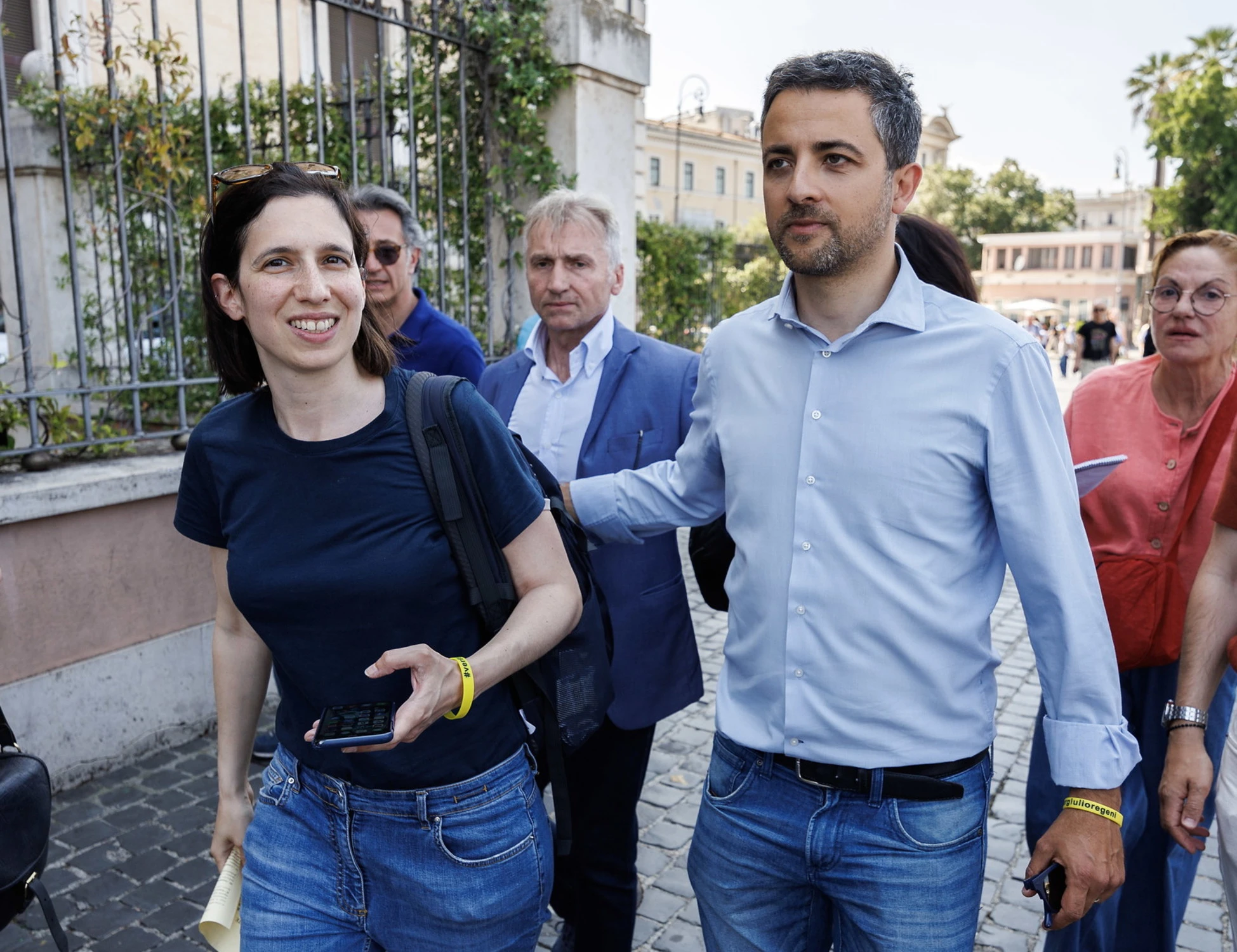 Elly Schlein, il piano per ostacolare Giuseppe Conte: "Marco Furfaro leader del Pd"