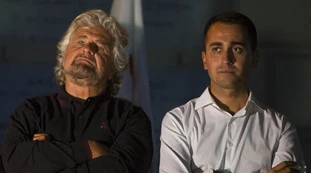 Beppe Grillo, l'indiscrezione di Dagospia sull'ultimatum a Luigi Di Maio: "Dopo la visita a Conte, l'ha sbattuto al muro"